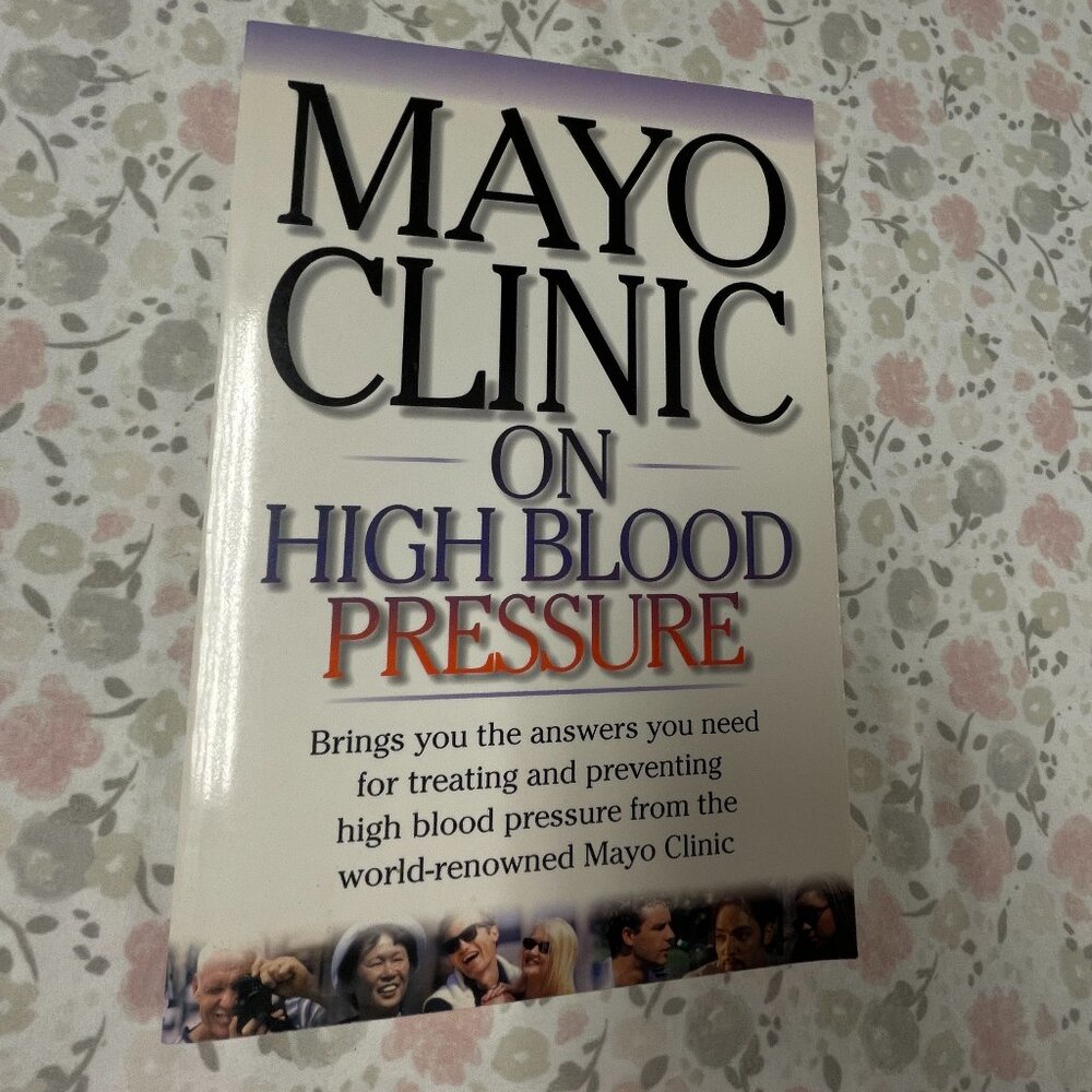 Mayo Clinic on High Blood Pressure - paperback book - medium/large